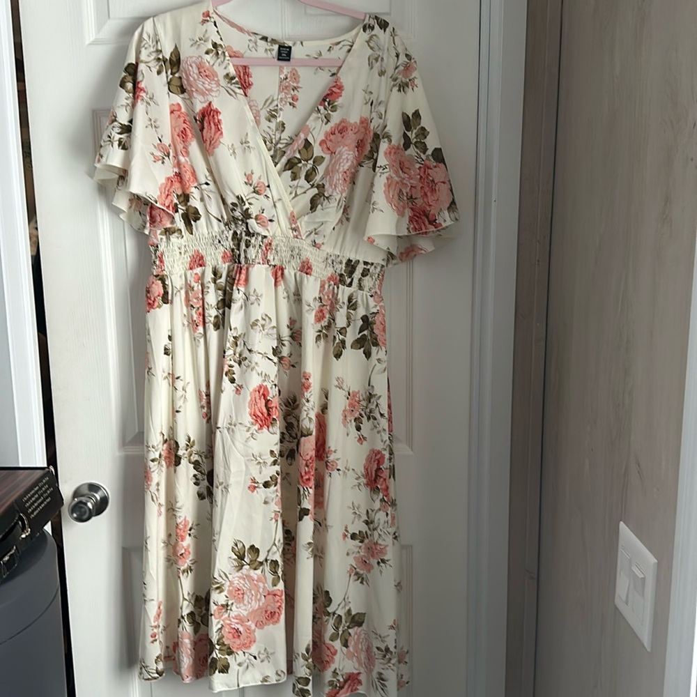 SHEIN dress size XXL